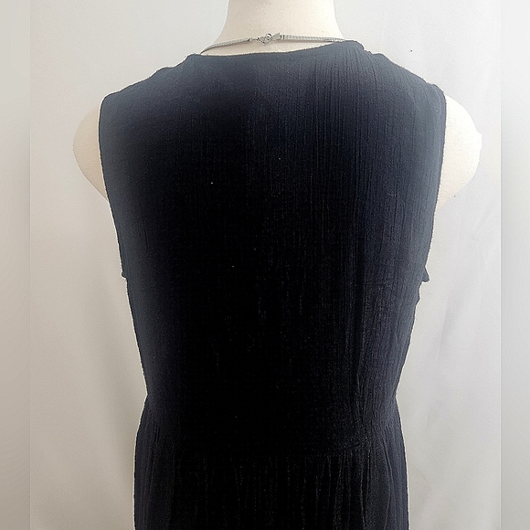Little Black Dress Size Large - Picture 13 of 15